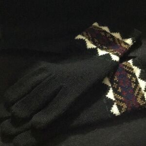 Gloves luxury Isotoners like new